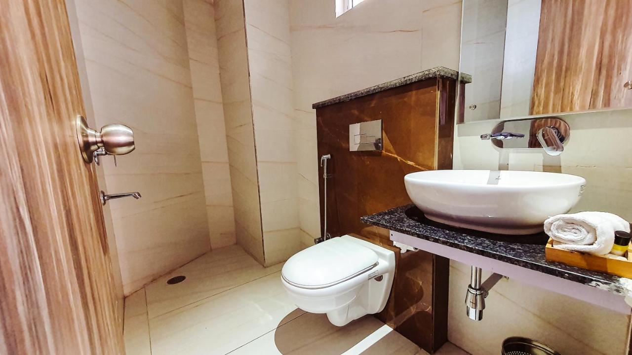 Aura Rooms Déhrádún Exteriér fotografie