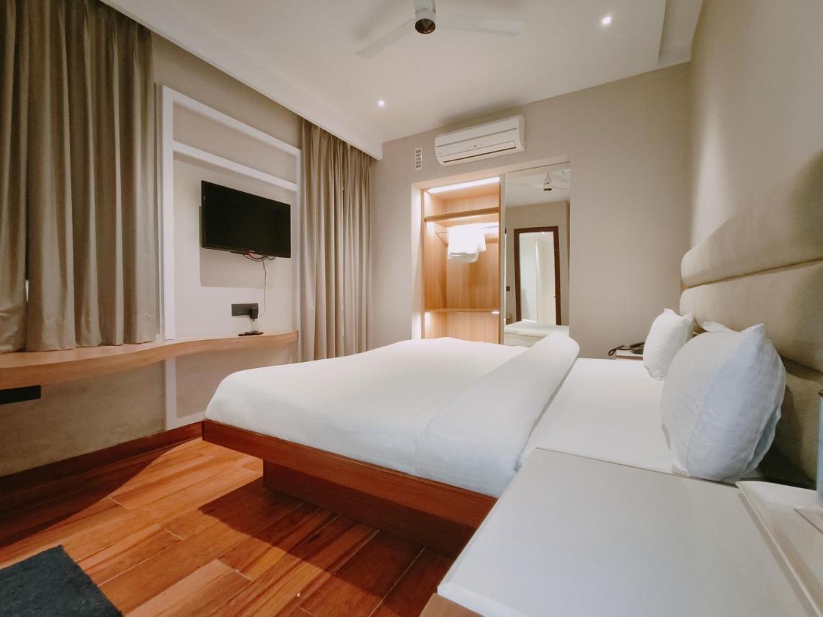 Aura Rooms Déhrádún Exteriér fotografie